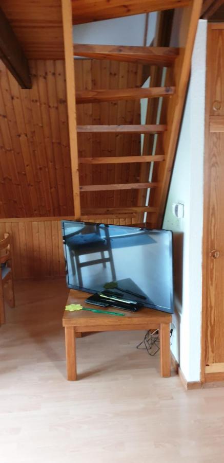 Ferienhaus Nr. 60 Im Ferienpark Am Twistesee バート・アロルゼン エクステリア 写真